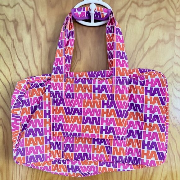 ALOHA COLLECTION X HAWAIIAN AIRLINES Hawaiian Keep it Light Weekender - NWT! - Picture 3 of 3